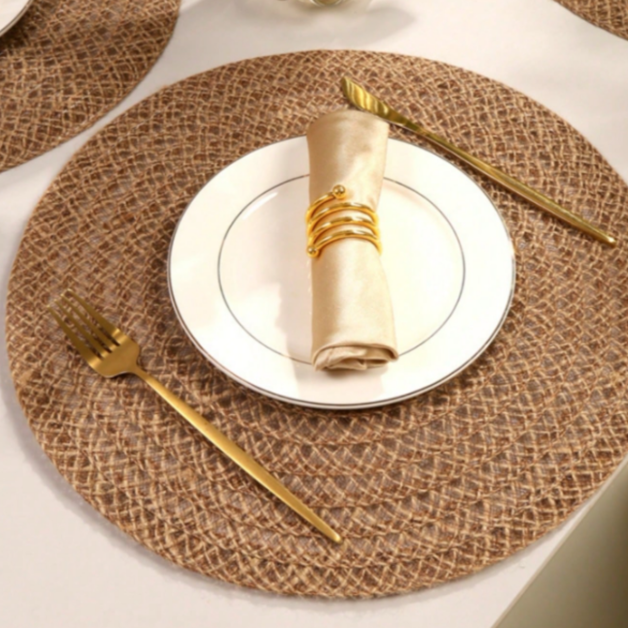 round placemats
