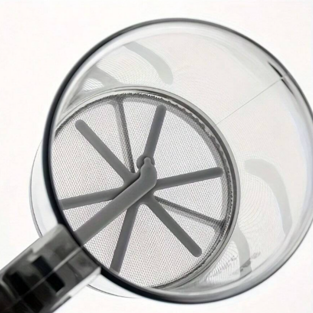 flour sifter baking tool